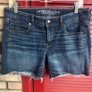 American Eagle Outfitters Midi Super Stretch Denim Shorts Size 10